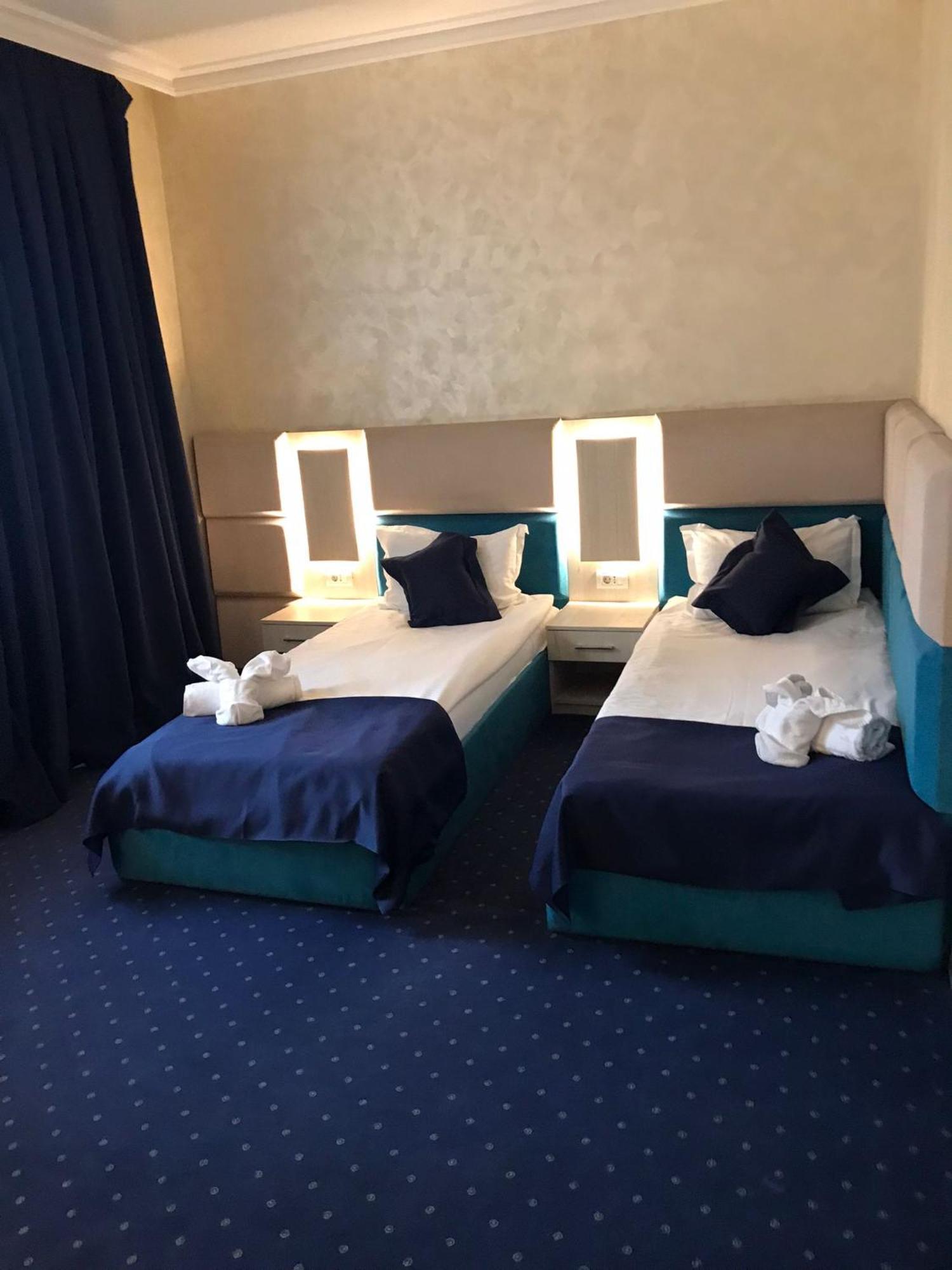 Le Hotel 4*
